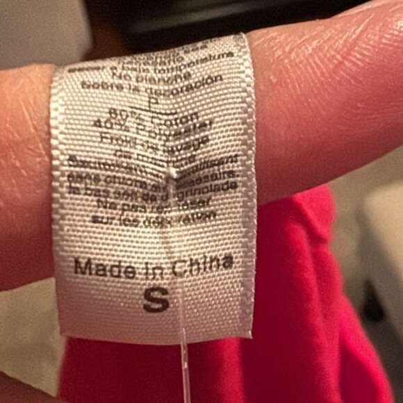 NWT Women’s. Christmas. Tee Short Sleeve Tops Size Small - Picture 4 of 7